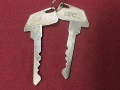 TEC Toshiba Cash Register A & B Keys, Set of 4 – Locksmith