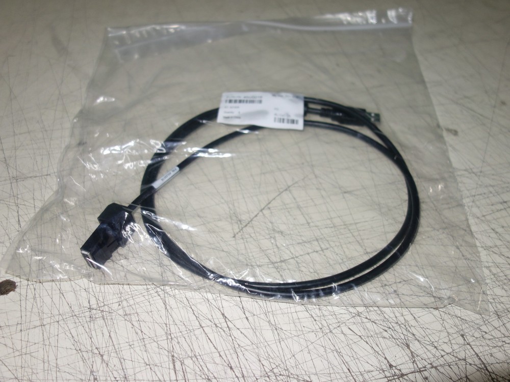 45U0016 – 1.4m 12 V Power Cable For 4800-1350 POS Keyboard * NEW