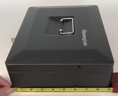 Sentry Safe Black Cash Box With Money Tray & Keys