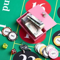 1 Pack Acrylic Money Bank Box for Gambler, Winners Portable Safe Casino Money Po
