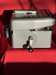 DOWNEY JOHNSON COIN COUNTING MACHINE MODEL 381 GOOD USED WORKING CONDITION CRANK