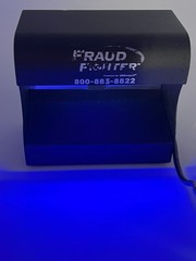 UVeritech UV-16 FRAUD FIGHTER Counterfeit Detection Scanner