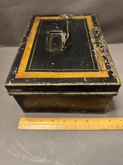 BLACK TIN METAL CASH DOCUMENT COLLECTORS BIN LOCK BOX NO KEY FOR PART/REPAIR VTG