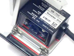 KEYENCE N-R2 COMMUNICATION MODULE PAIRED WITH SR-710 INDUSTRIAL BARCODE READER