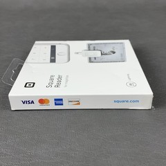Square – Magstripe Reader with Lightning Connector – Glossy White