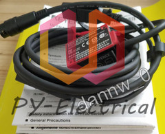 New KEYENCE SR-710 Barcode Reader (1PCS)