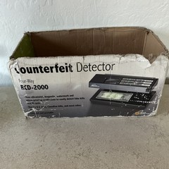 Royal Sovereign Counterfeit Detector RCD-2000