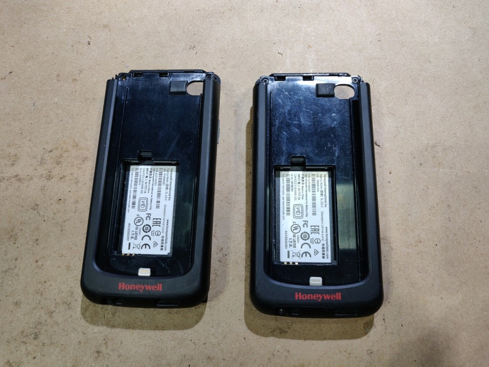 Pair, Honeywell SL22-022201 Captuvo Sled for Apple iPod Touch 5/6G, No Battery