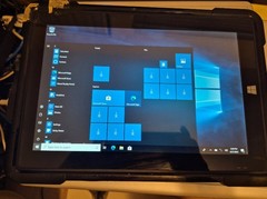 Partner EM-300 Mobile POS Terminal 4GB 64GB W10 Celeron Hand Strap used