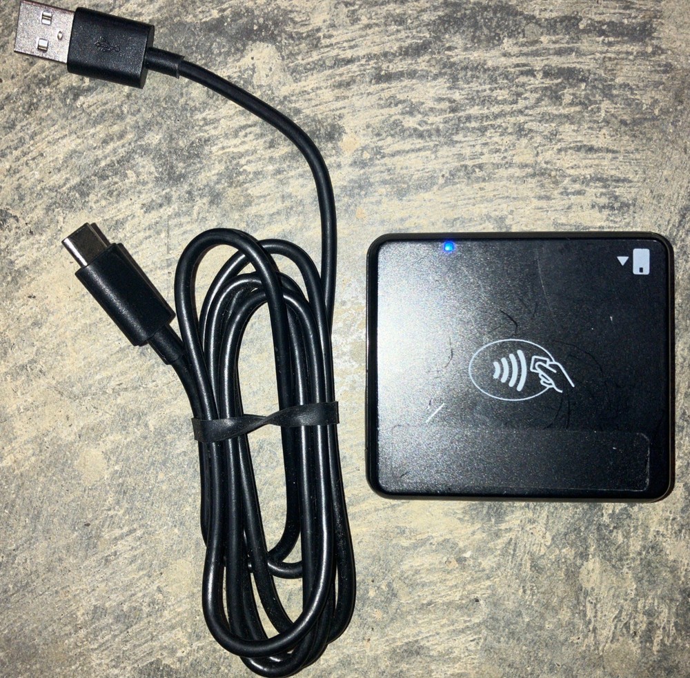 BBPOS Chipper 3X BT Bluetooth Card Reader W/ USB-C Cable TESTED (QTY AVAILABLE)
