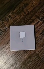 Square Credit Card Reader for iPhone, iPad and Android New – Open Box