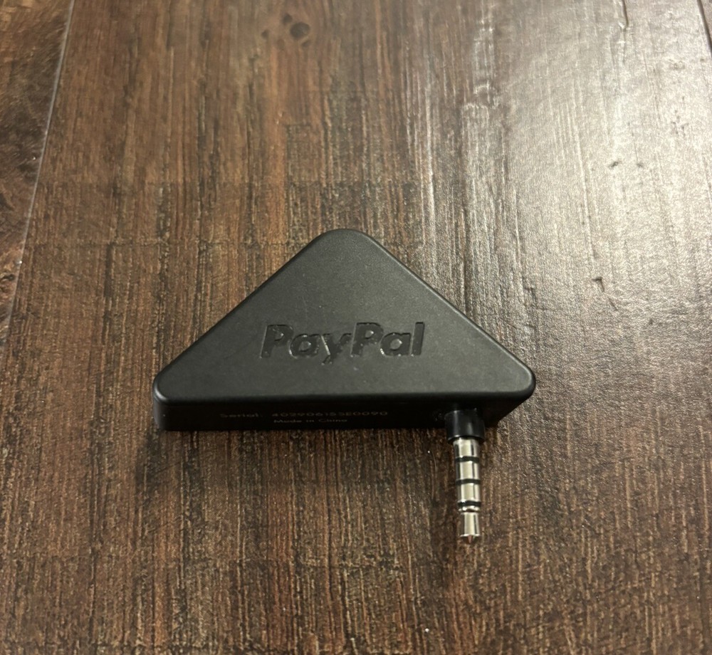 PayPal Mobile Credit Card Reader Swiper For iPhone and Android AUX Connection