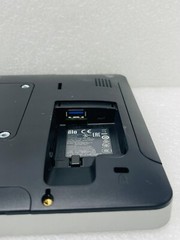 ELO ESY10i1B 10″ Touchscreen Toast POS System / NO PWR ADAPTER, NO STAND / USED