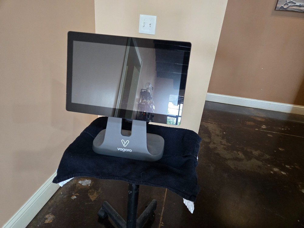 Vagaro Dual Screen POS System For Salons or Gyms