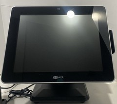 NCR 7761-3100-0064 15″ Touchscreen Terminal Windows POS w Card Reader