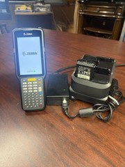 Zebra MC330L-GE4EG4NA Mobile Computer Scanner Share Cradle Bundle w/ 2 Batteries
