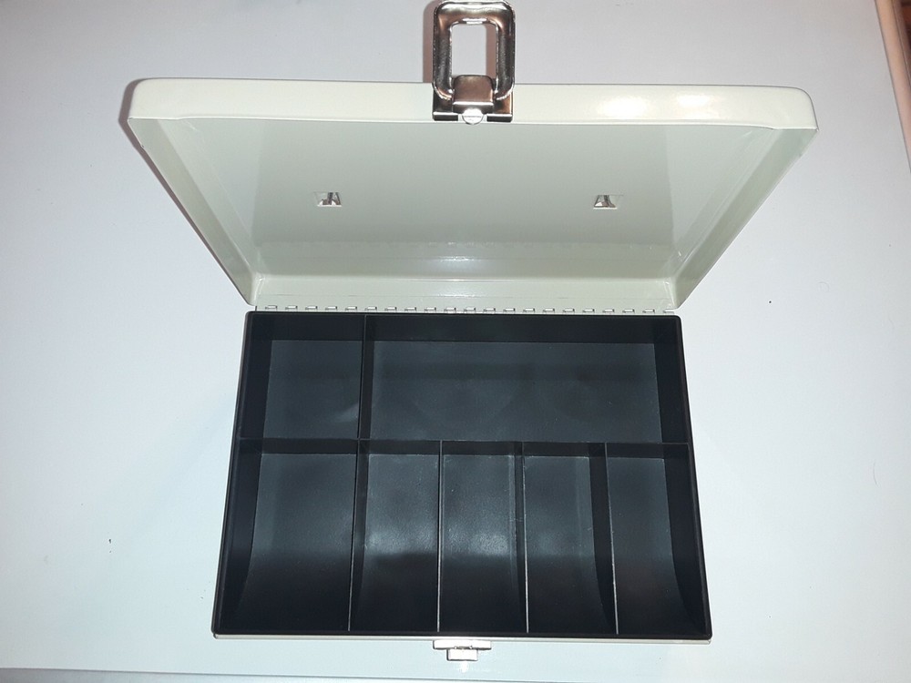 New MMF Industries Beige Color Steel Metal Money Lock Box with Tray and Key