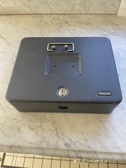 STEELMASTER Tiered Tray Cash Money Office Box w/2 Keys New w/o Box
