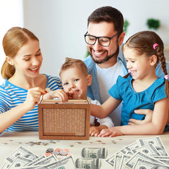 Money Saving Box 10k Cash Vault Savings Challenge Box for Adults,10 000 Wooden P