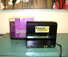 UVeritech UV16 Counterfeit Detection – Fraud Fighter Scanner Unit. Clean Unit.
