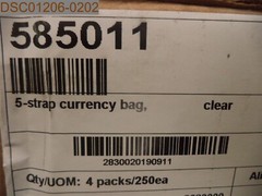 QTY = 1,000(4 PACKS OF 250): 5-Strap Currency Bags, Clear, 585011, 2830020190911