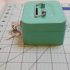 Small Portable Teal Metal Cash Box 6 x 4 in Coin Slot Key Lock Lockable w/2 Keys