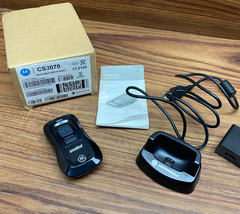 Motorola CS3070 USB Bluetooth Mobile Scanner CS3070-SR10007WW & Docking Station
