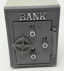 VTG Plastic Combination Lock Bank Safe Coin Bank Gray Toy Bank
