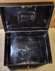 Vtg. ’20s-’30s Black Metal Bankers Cash Document Lock Box w/ Key Red & Gold Trim