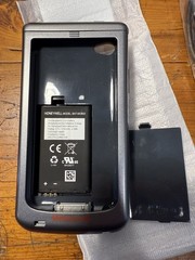 HONEYWELL CAPTUVO SL22-002111 SCANNER SLED FOR IPOD TOUCH 4th Generation