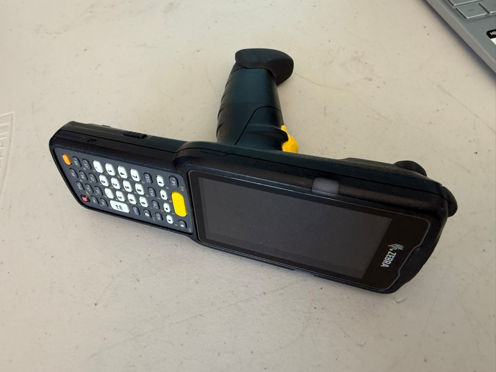*ZEBRA* MC33 Handheld Computer & Barcode Scanner MC330X