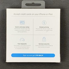 Square – Magstripe Reader with Lightning Connector – Glossy White
