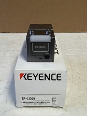 Keyence SR-X100W Autofocus 1D 2D Code Reader 1.4MP Wide-Field Industrial Scanner
