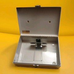 Vintage 1970s Beige Cash Box File w Handle Buddy Products