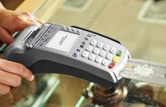 VeriFone Vx520 EMV NFC Credit Card Machine #M252-653-A3-NAA-3