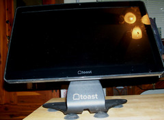 EOL TOAST B193009278 15″ TOUCH SCREEN WITH THE CREDIT CARD READER UNTESTED