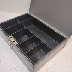 LIT-NING Metal Cash Box Key Lock Lockable Removable Coin Compartment Tray No Key