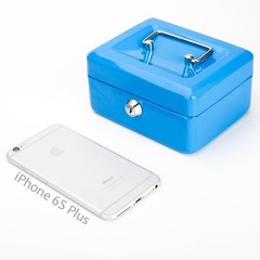 5.9-Inch Waterproof Metal Cash Box with Key Lock – Perfect for Storage & Safety
