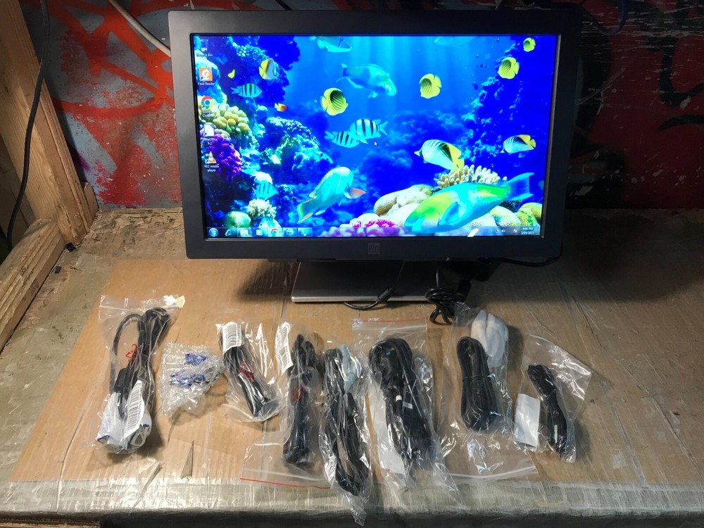 ELO ESY22C3-8UWA-0-BZ OPEN BOX TOUCHSCREEN POS ALL IN ONE WINDOWS 7 PROFESSIONAL