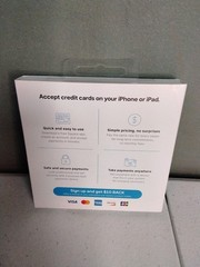 Square Credit Debit Card Reader for Magstripe Lightning Connector New & Sealed!