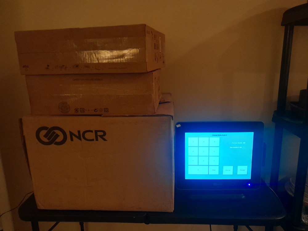 NCR 7745 POS Touch Terminal 4GB 60GB Win10 MSR Tested Powers On
