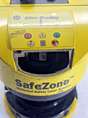 Allen-Bradley 442L-SFZNMZ A GuardMaster Safety Laser Scanner Sensor 1026640