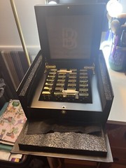 Ben Baller x NTWRK Gold Money Gun /Domino Set , READY TO SHIP