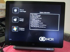 NCR 7773-1215-0201 CP CX5 15″ 4:3 PCAP; Cel; 8GB DDR3L; 120GB SSD Win10