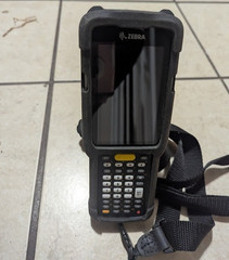Zebra MC3300 Mobile Computer Barcode Scanner – MC330K-GI3HA3US01