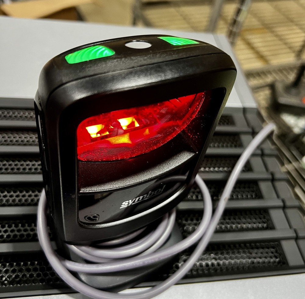 Symbol DS9208 1D/2D Omnidirectional Hands-Free USB Barcode Scanner