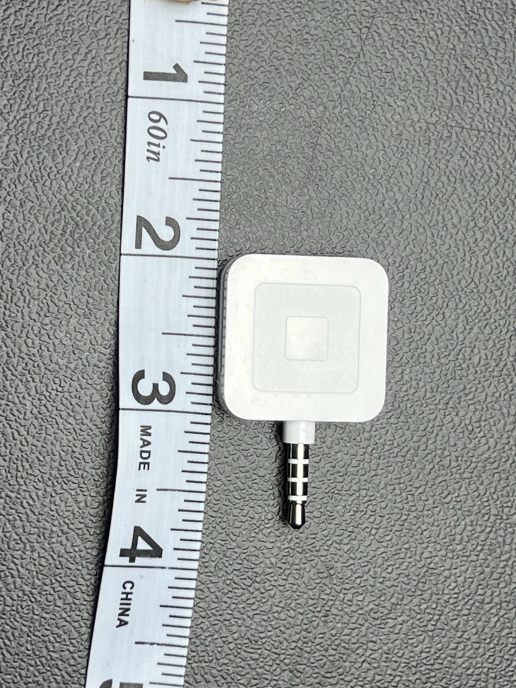 Square Reader Mobile Credit Card Reader for iPhone Android White