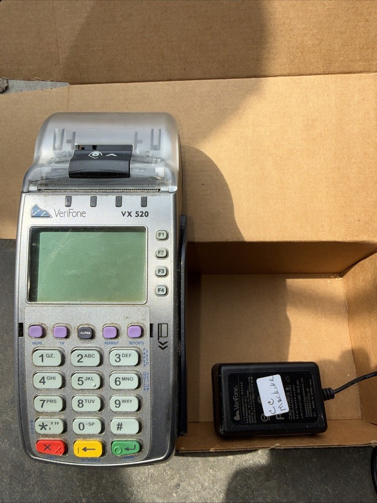 Verifone VX520 Credit Card POS Terminal DIAL/ETH w/ Swipe EMV Chip Reader
