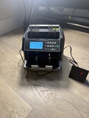 Royal Sovereign RBC-ES210 Commercial Bill Counter with External Display