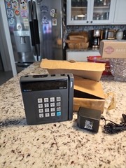 VeriFone Tranz 330 Credit Card Terminal /w Power Cable – Tested
